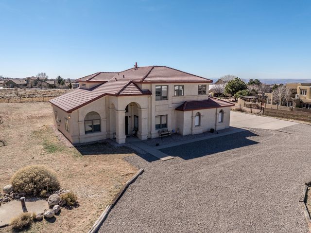 10250 Modesto Avenue NE, Albuquerque, NM 87122