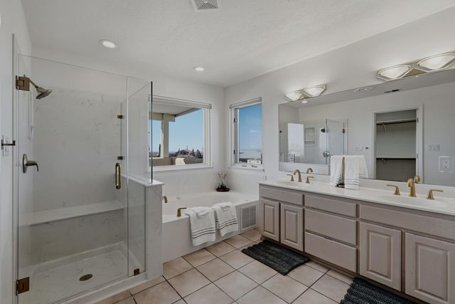 10250 Modesto Avenue NE, Albuquerque, NM 87122