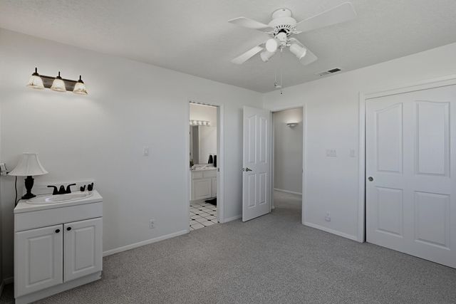 10250 Modesto Avenue NE, Albuquerque, NM 87122