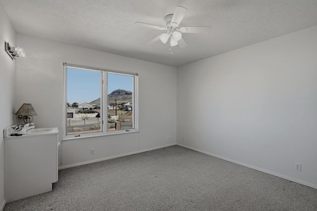 10250 Modesto Avenue NE, Albuquerque, NM 87122