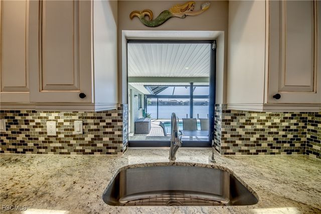 4627 SW 2nd AVE, Cape Coral, FL 33914