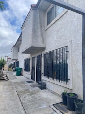3868 Chamoune Ave, San Diego, CA 92105