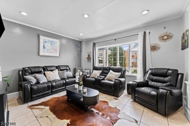 17 Boyle Pl, Elizabeth City, NJ 07202