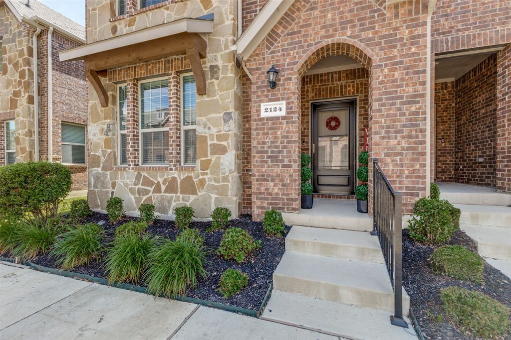 2124 Steer Creek Place, Mesquite, TX 75149