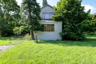 1521 W Dartmouth Street, Flint, MI 48504