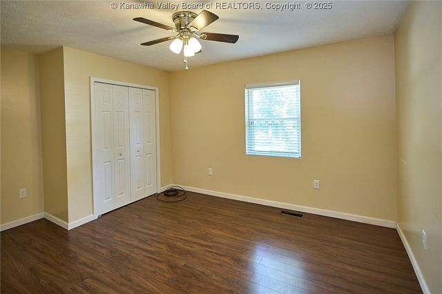 5294A Questa Drive, Cross Lanes, WV 25313