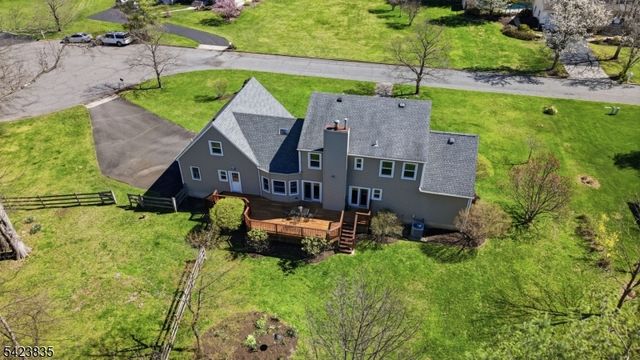 3 Brown Ct, Clinton Twp., NJ 08801