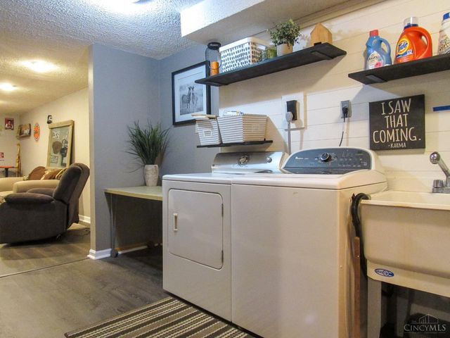 932 Tarragon Lane, Miami Twp, OH 45150