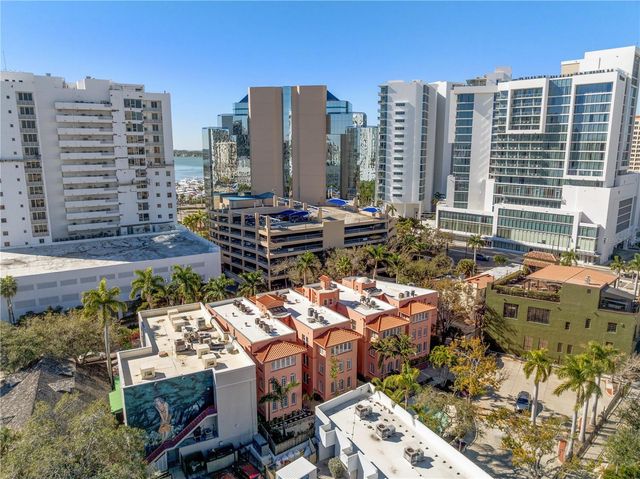1221 N PALM AVENUE 202, Sarasota, FL 34236