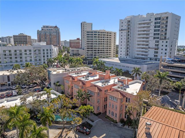 1221 N PALM AVENUE 202, Sarasota, FL 34236