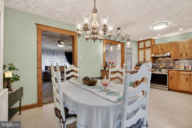 41 RADNOR BLVD, Marlton, NJ 08053