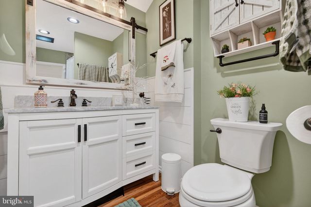 41 RADNOR BLVD, Marlton, NJ 08053