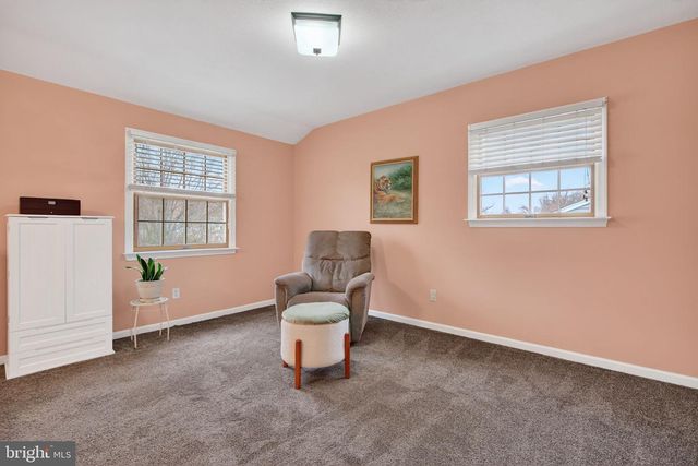 41 RADNOR BLVD, Marlton, NJ 08053