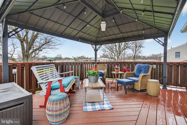 41 RADNOR BLVD, Marlton, NJ 08053