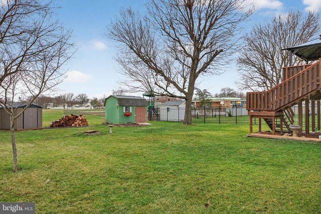 41 RADNOR BLVD, Marlton, NJ 08053