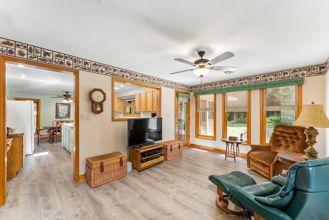 4235 Pleasant Creek Road, Rogue River, OR 97537