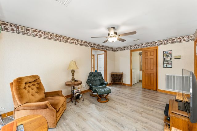 4235 Pleasant Creek Road, Rogue River, OR 97537