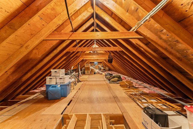 4235 Pleasant Creek Road, Rogue River, OR 97537