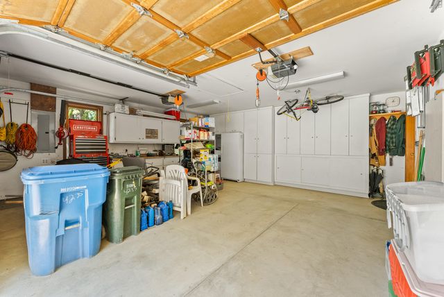 4235 Pleasant Creek Road, Rogue River, OR 97537