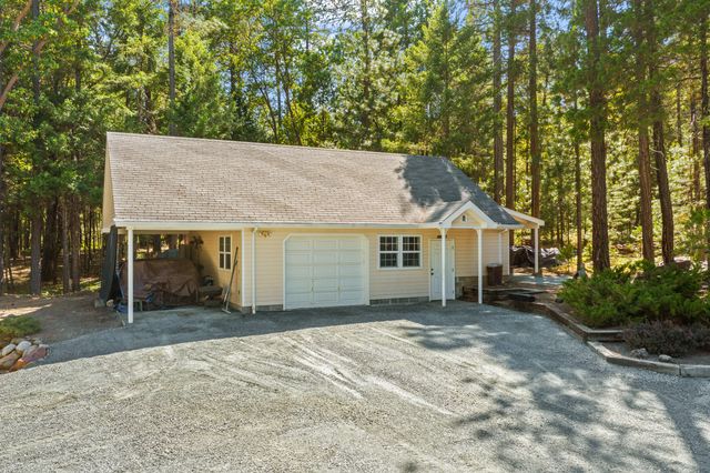 4235 Pleasant Creek Road, Rogue River, OR 97537