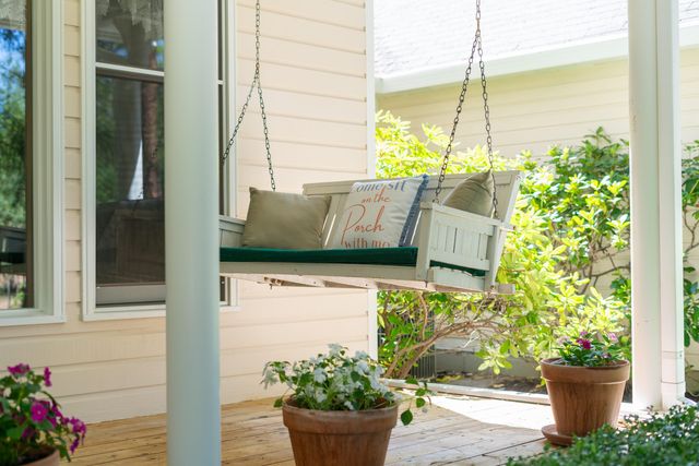 4235 Pleasant Creek Road, Rogue River, OR 97537