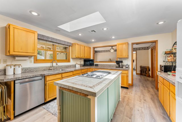 4235 Pleasant Creek Road, Rogue River, OR 97537