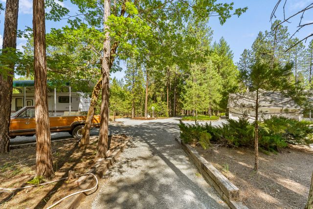 4235 Pleasant Creek Road, Rogue River, OR 97537