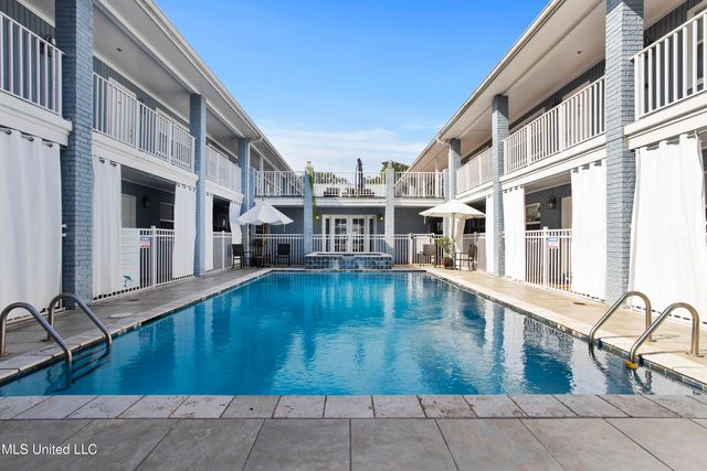 1282 Beach Boulevard, 220, Biloxi, MS 39530