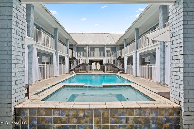 1282 Beach Boulevard, 220, Biloxi, MS 39530