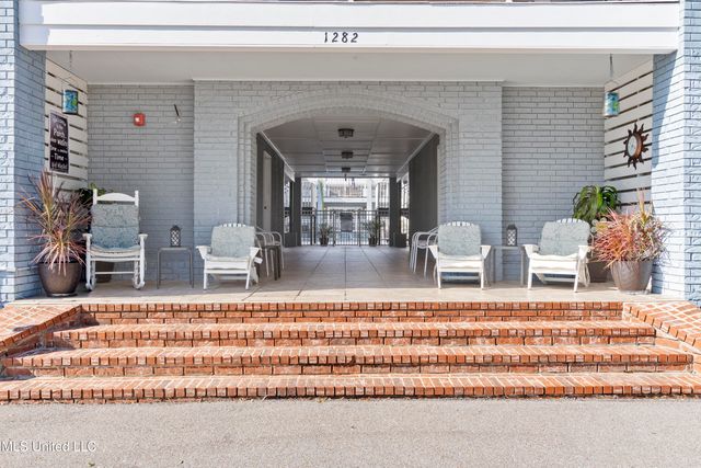 1282 Beach Boulevard, 220, Biloxi, MS 39530