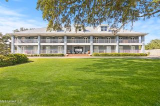 1282 Beach Boulevard, 220, Biloxi, MS 39530