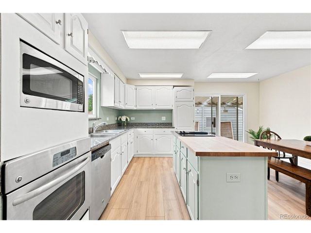 4651 S Washington St, Englewood, CO 80113