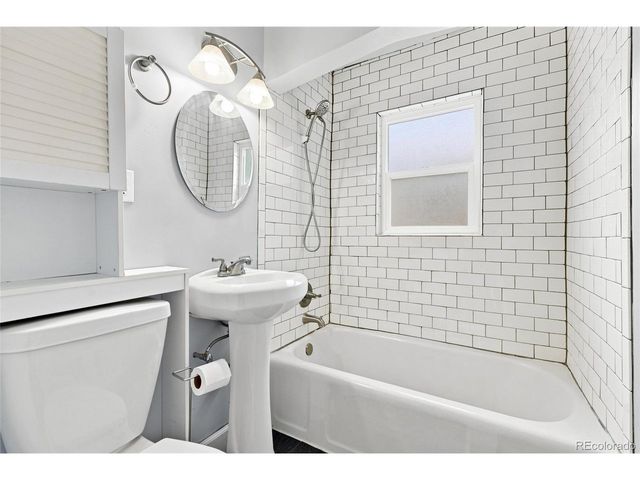 4651 S Washington St, Englewood, CO 80113