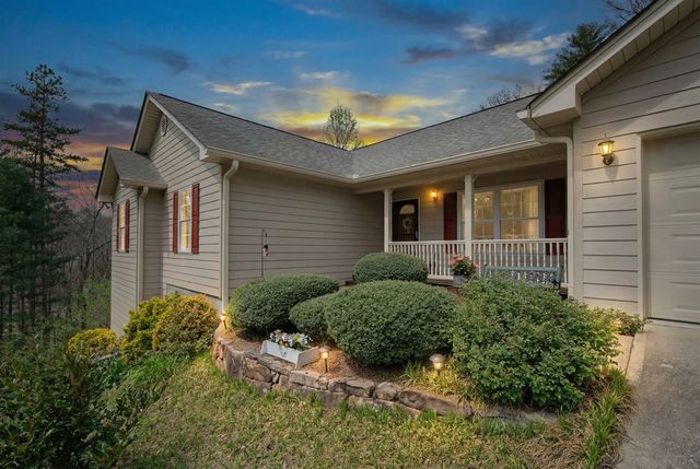 73 The Oaks Drive, Ellijay, GA 30540
