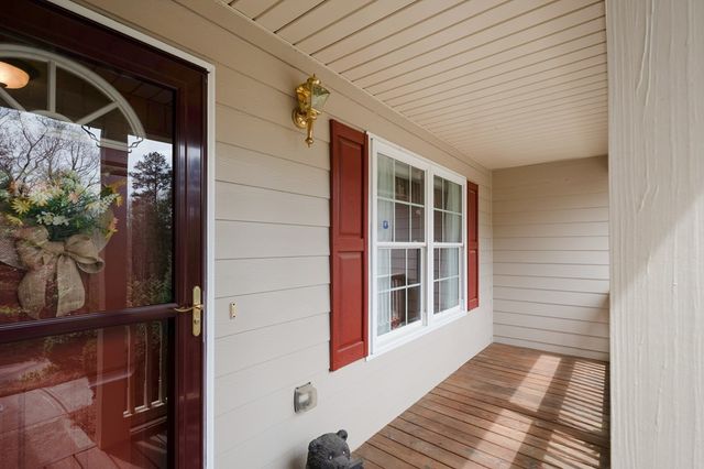 73 The Oaks Drive, Ellijay, GA 30540