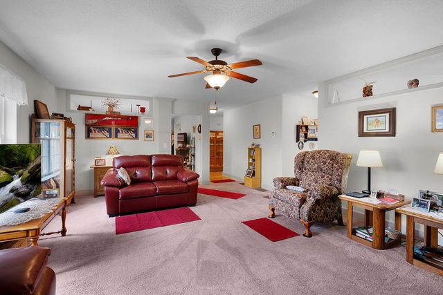 73 The Oaks Drive, Ellijay, GA 30540