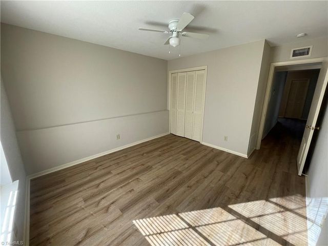 3824 Country Club Road E, Winston-salem, NC 27104