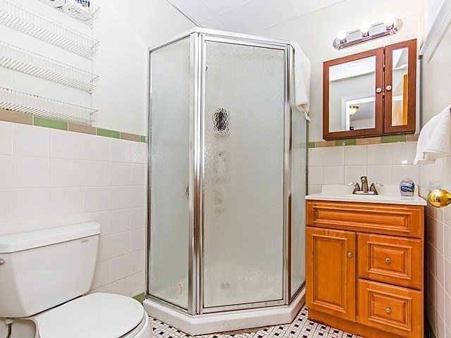 106 Tyler St, Boston, MA 02111