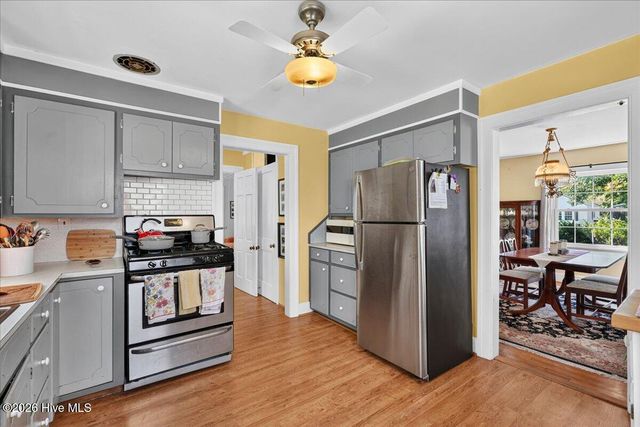 618 N Church Street, Mount Olive, NC 28365
