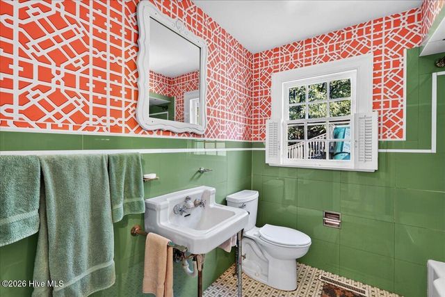 618 N Church Street, Mount Olive, NC 28365