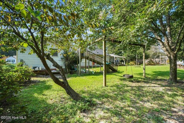 618 N Church Street, Mount Olive, NC 28365