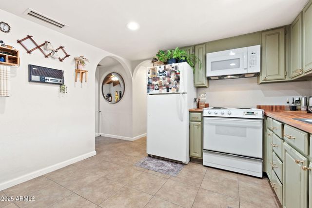 4195 E VALLEY Lane, Rimrock, AZ 86335