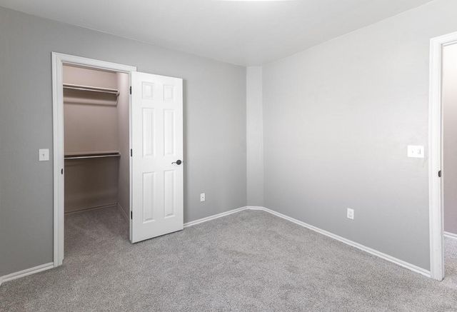 808 Canyon Drive, Yukon, OK 73099