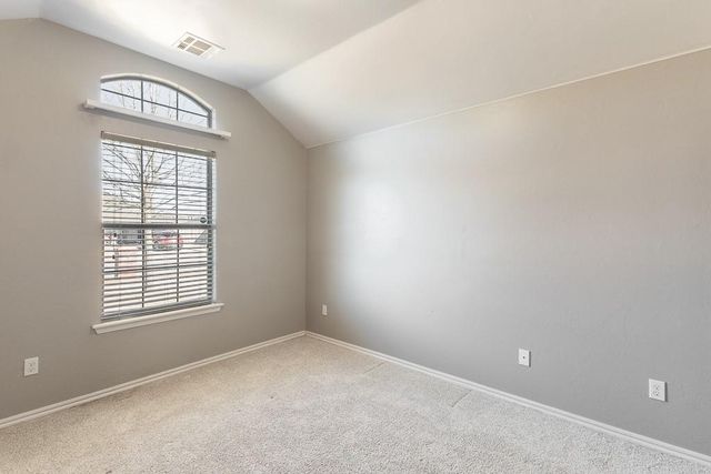 808 Canyon Drive, Yukon, OK 73099