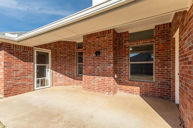 808 Canyon Drive, Yukon, OK 73099