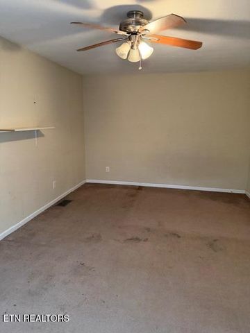 135 Lee's Chapel Rd, Sweetwater, TN 37874