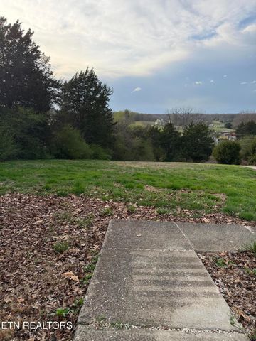 135 Lee's Chapel Rd, Sweetwater, TN 37874