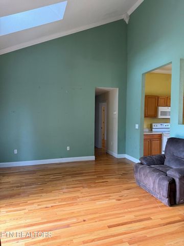 135 Lee's Chapel Rd, Sweetwater, TN 37874