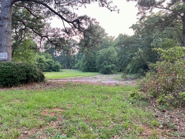 1250 Lafayette Parkway, Lagrange, GA 30241