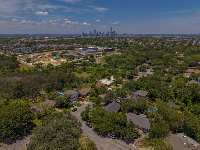 3103 Catalina DR, Austin, TX 78741